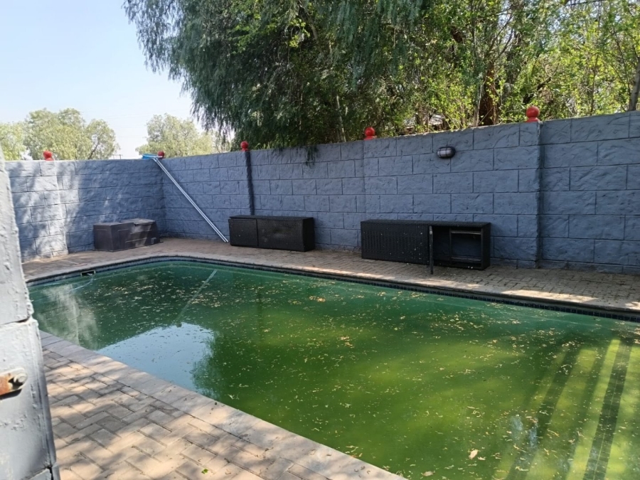 Commercial Property for Sale in Kimberley Rural Northern Cape